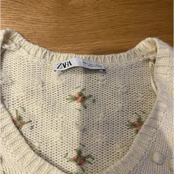 ****SOLD*** Limited Edition  - Zara embroidered sweater - Picture 2 of 3